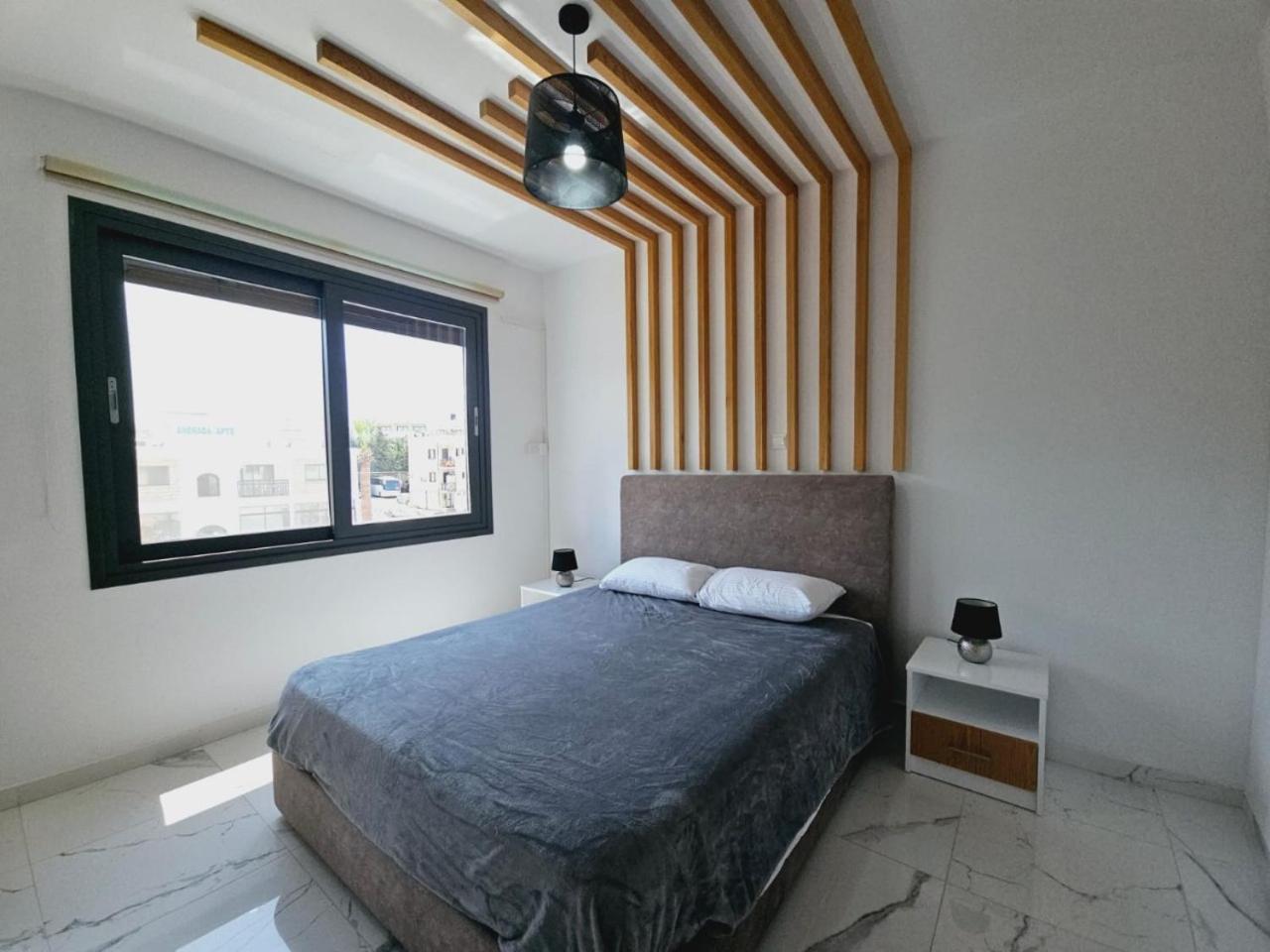 Sea Side Appartment In Kato Пафос Екстериор снимка